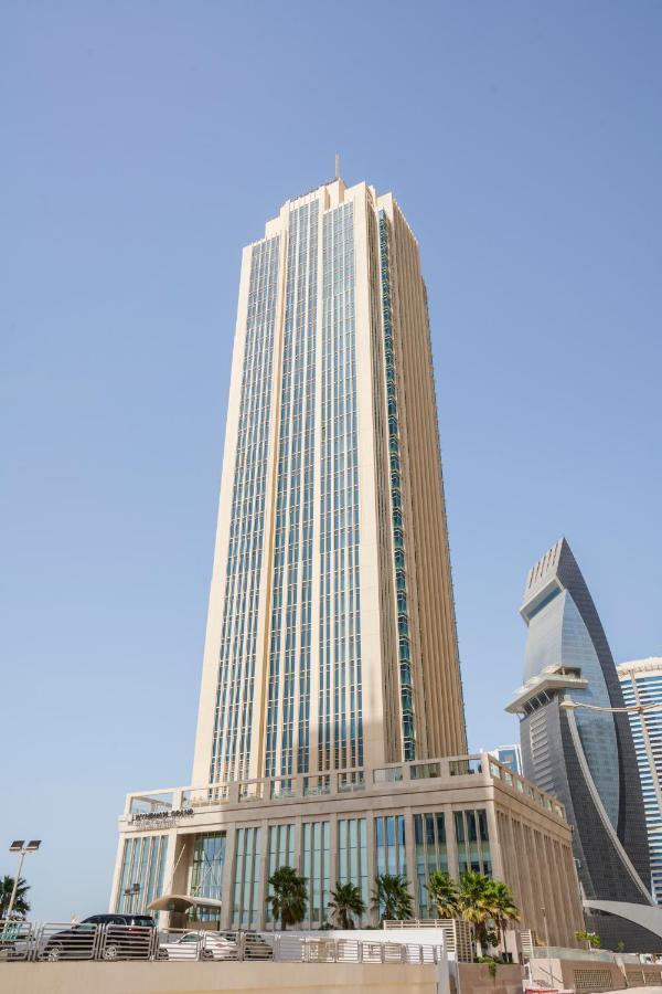 Wyndham Grand Doha West Bay Beach Buitenkant foto The tower in 2011
