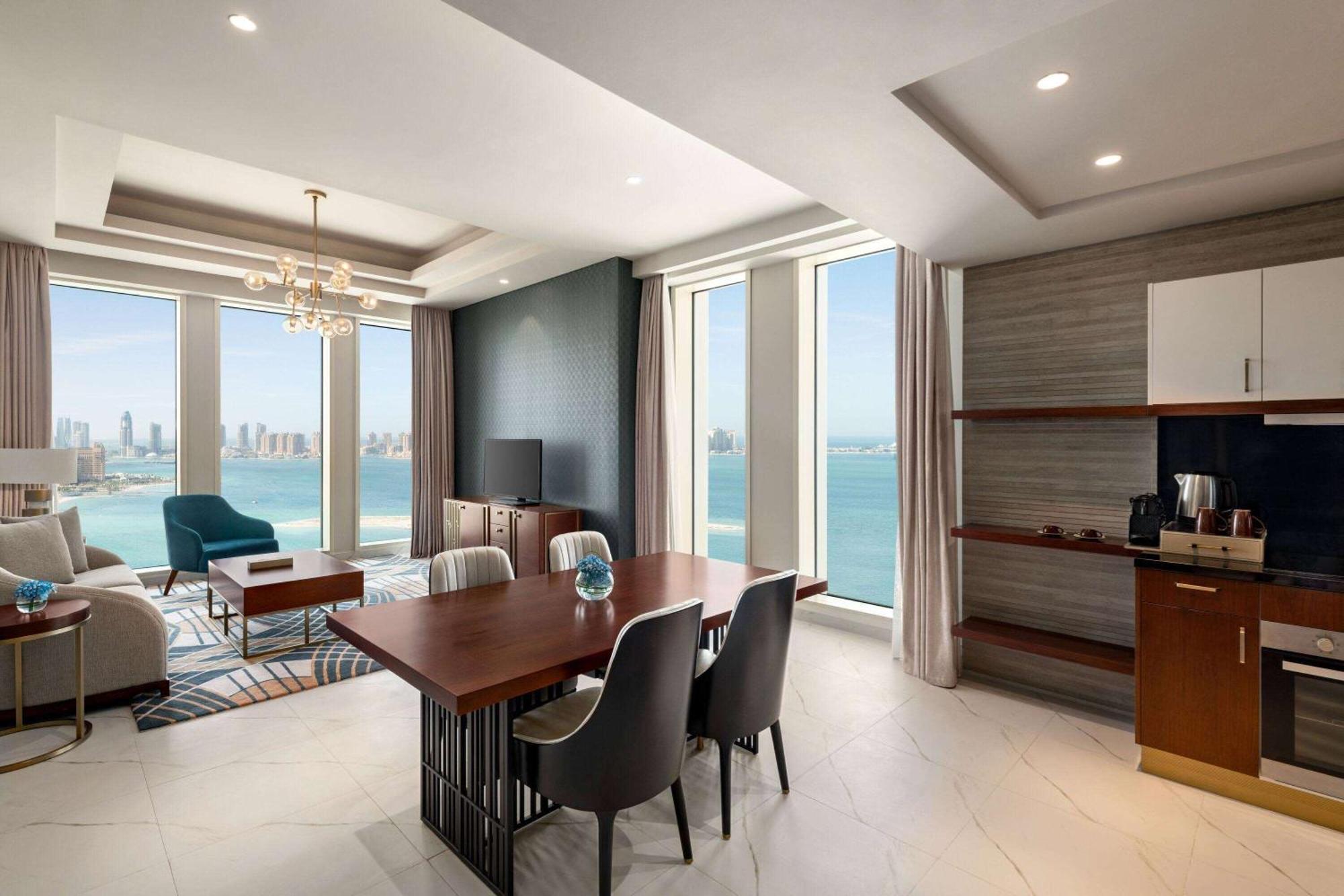 Wyndham Grand Doha West Bay Beach Buitenkant foto